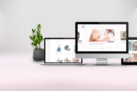 mamacria website mockup